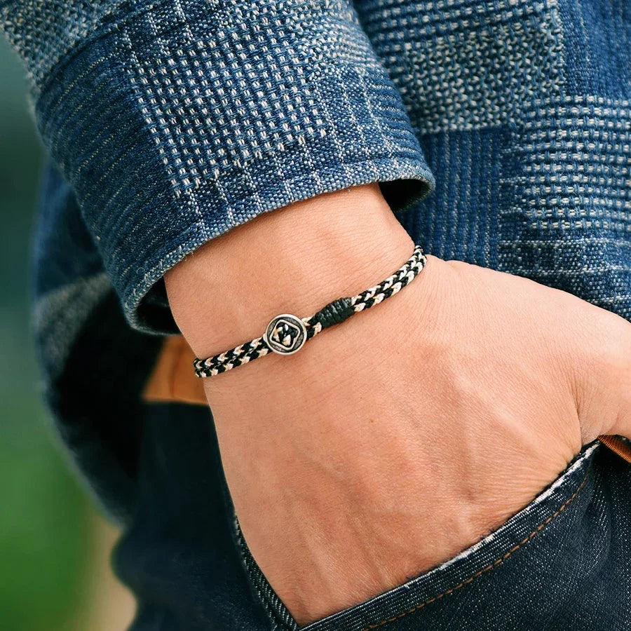Threadlight Band