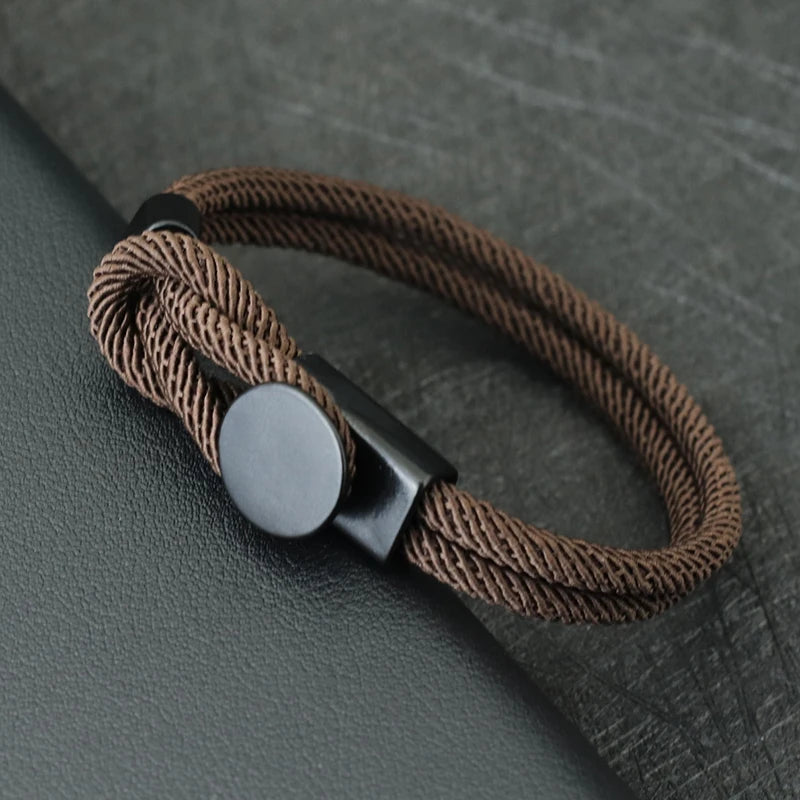 Silent Knot